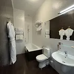 Alexandrovskiy 4*