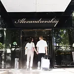 Alexandrovskiy Отель 4*
