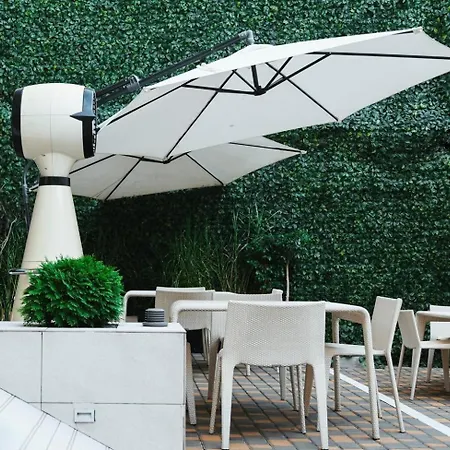 Alexandrovskiy Hotel