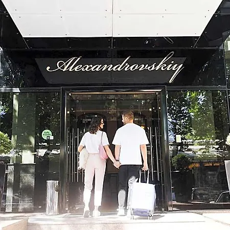 Alexandrovskiy Hotel