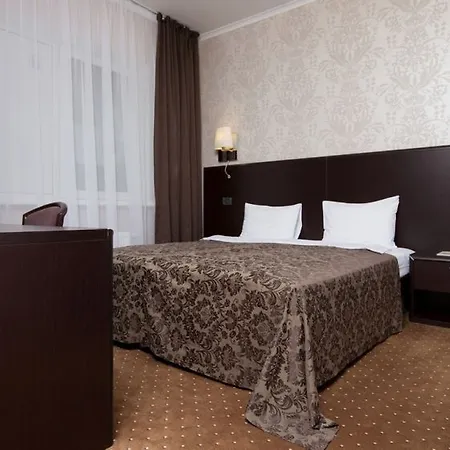 Hotel Alexandrovskiy 4*