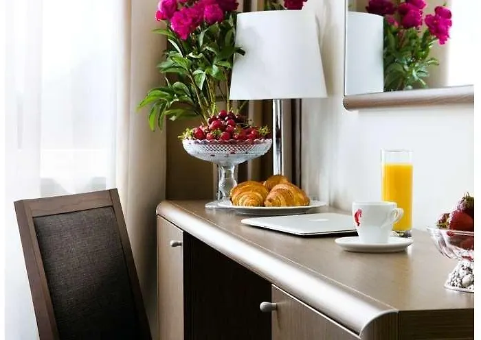 Alexandrovskiy Hotel