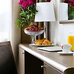 Alexandrovskiy Hotel
