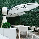 Alexandrovskiy Hotel