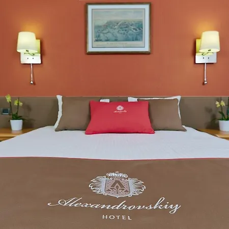 Hotel Alexandrovskiy 4*