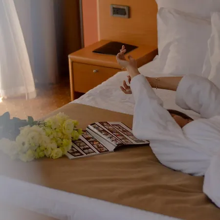 Alexandrovskiy Hotel